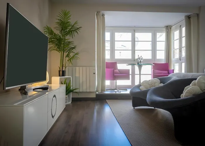 La De La Catedral By Unique