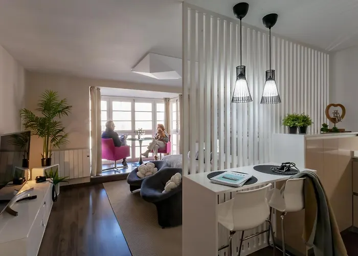 La De La Catedral By Unique Daire *