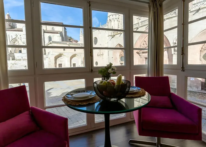 La De La Catedral By Unique *